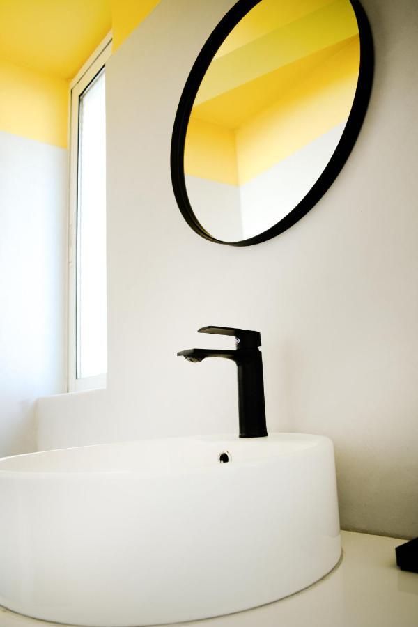 Ryb Colour Apartment Patras Luaran gambar