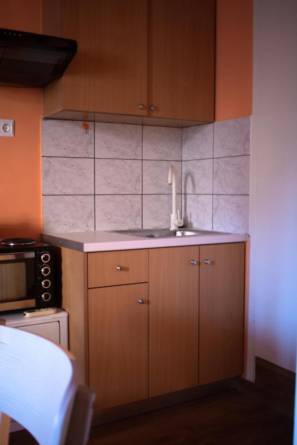 Ryb Colour Apartment Patras Luaran gambar