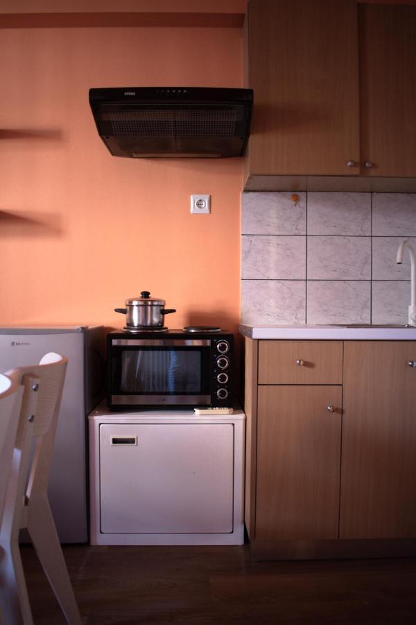 Ryb Colour Apartment Patras Luaran gambar